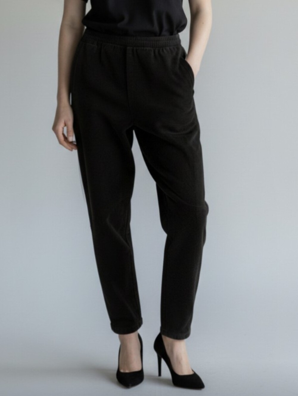 CHAUS! LUXE BLACK GENUINE SUEDE LEATHER ELASTIC WAIST SLACKS, PANTS! SZ 8